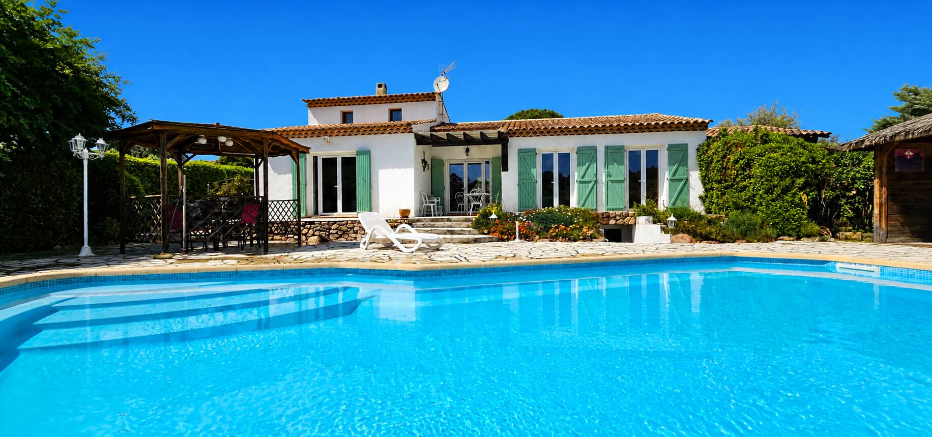 Maison 5 pièces 103 m² · à Roquebrune-sur-Argens · 103 m² · 599 000 €