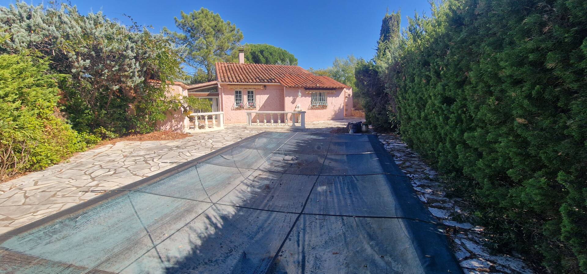 Maison 4 pièces 95 m² · à Roquebrune-sur-Argens · 95 m² · 342 000 €