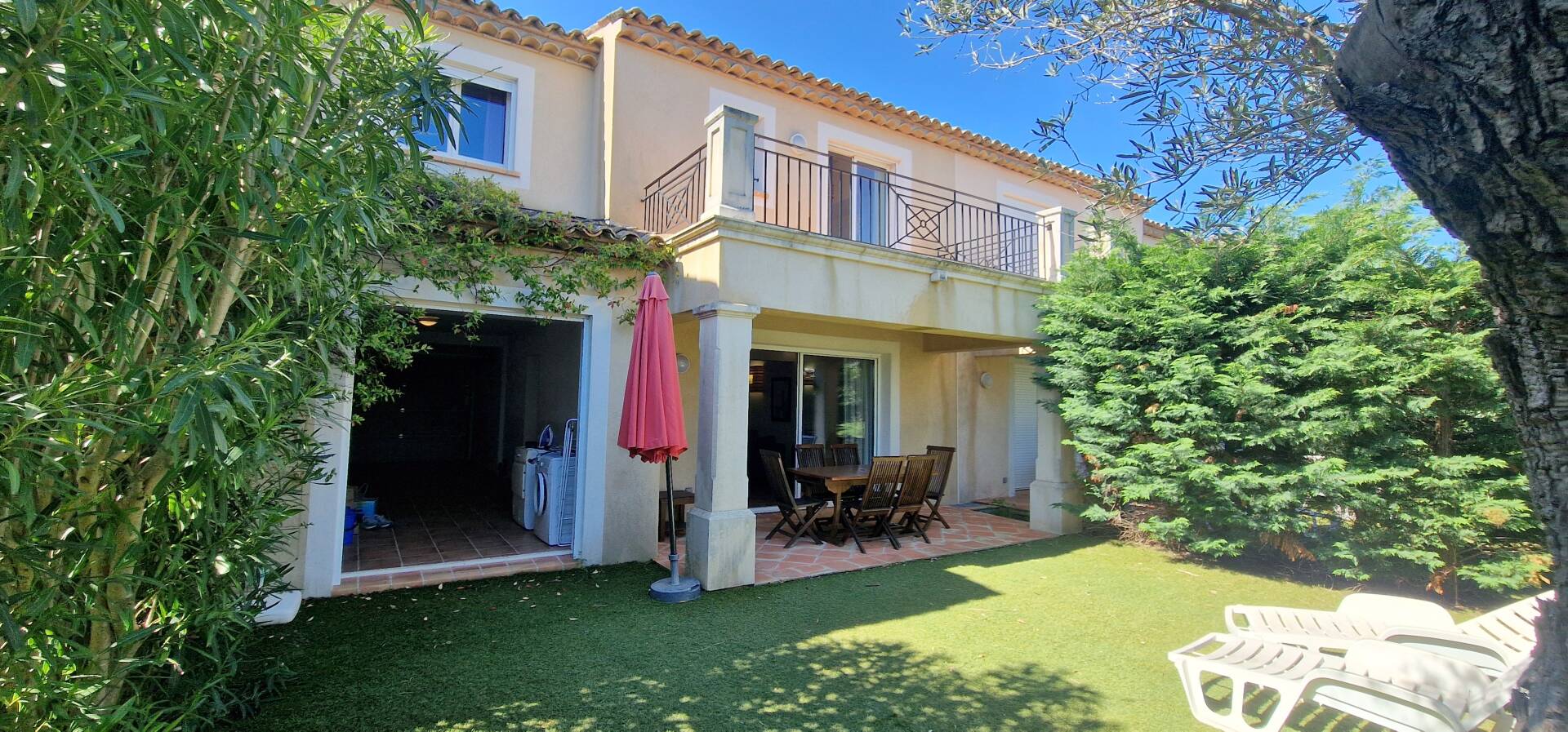 Maison 3 pièces 76 m² · à Roquebrune-sur-Argens · 76 m² · 284 000 €