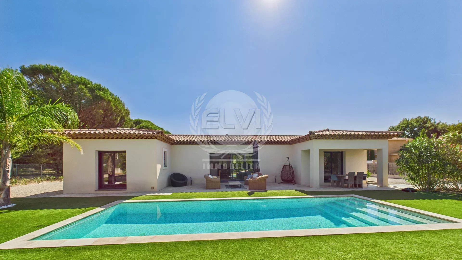 Maison 5 pièces 150 m² · au Plan-de-la-Tour · 150 m² · 1 098 000 €