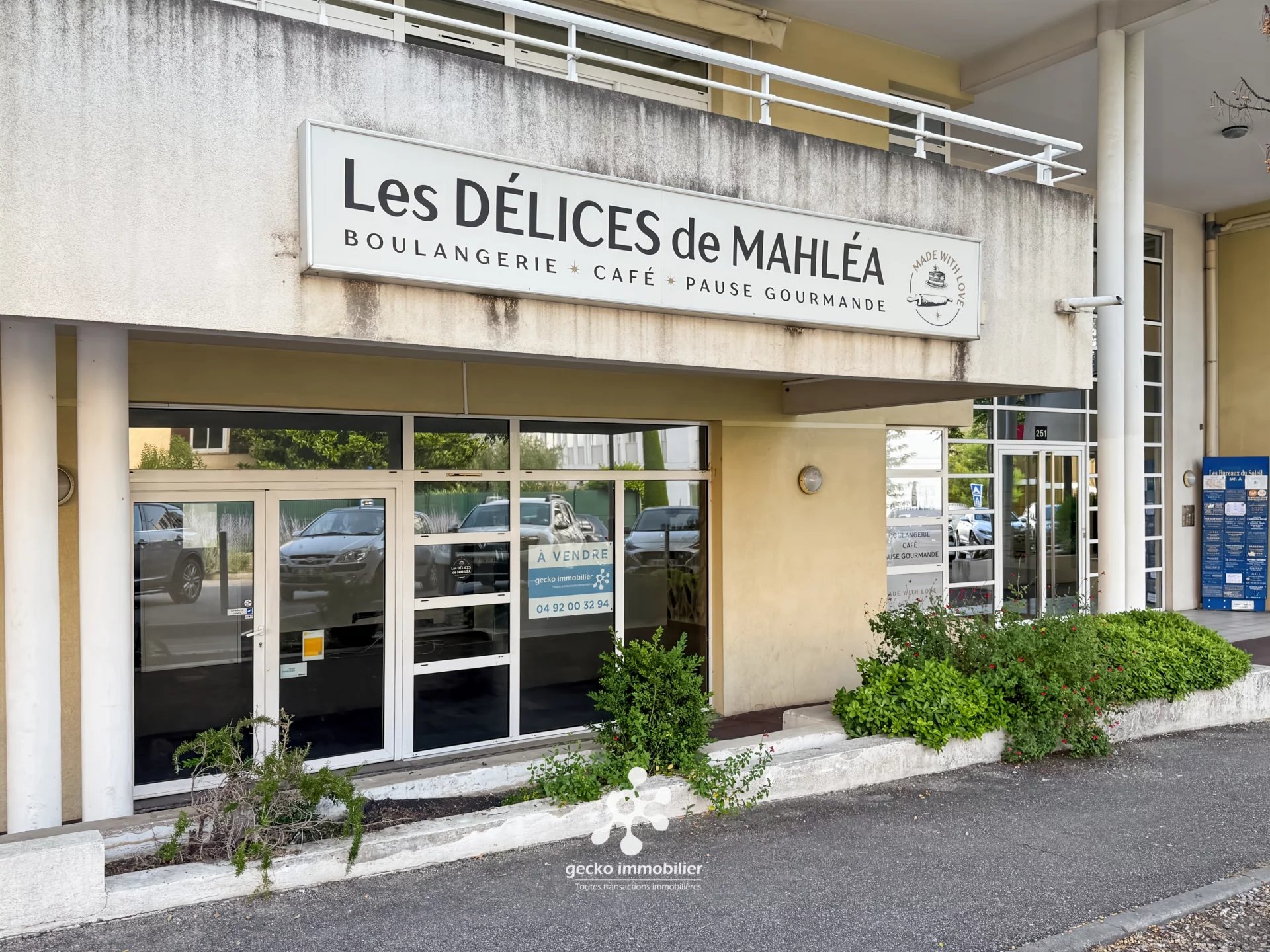 Local commercial 70 m² · à Mouans-Sartoux · 70 m² · 350 000 €