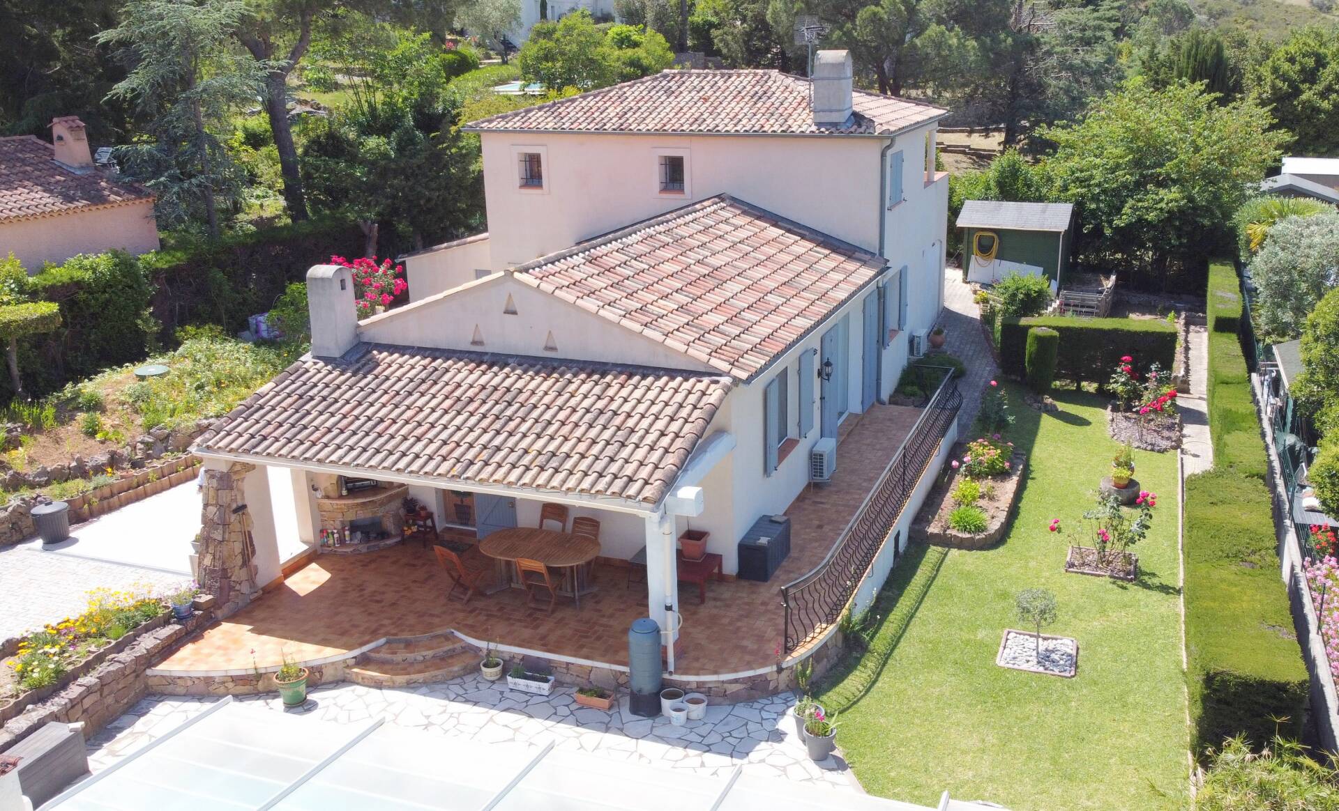 Maison 5 pièces 121 m² · à Roquebrune-sur-Argens · 121 m² · 685 000 €