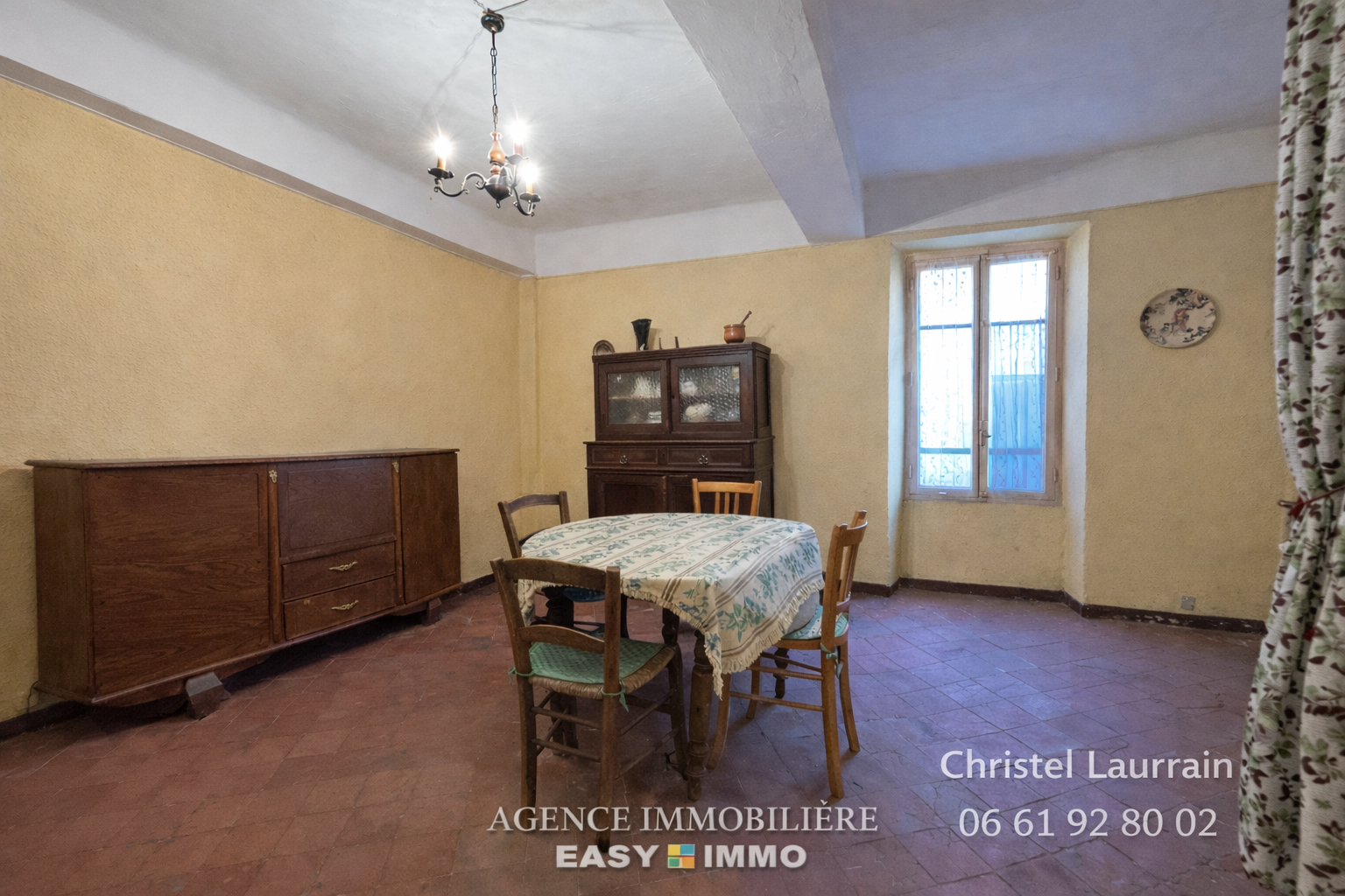 Maison 3 pièces 90 m² · à Régusse · 89,8 m² · 157 000 €