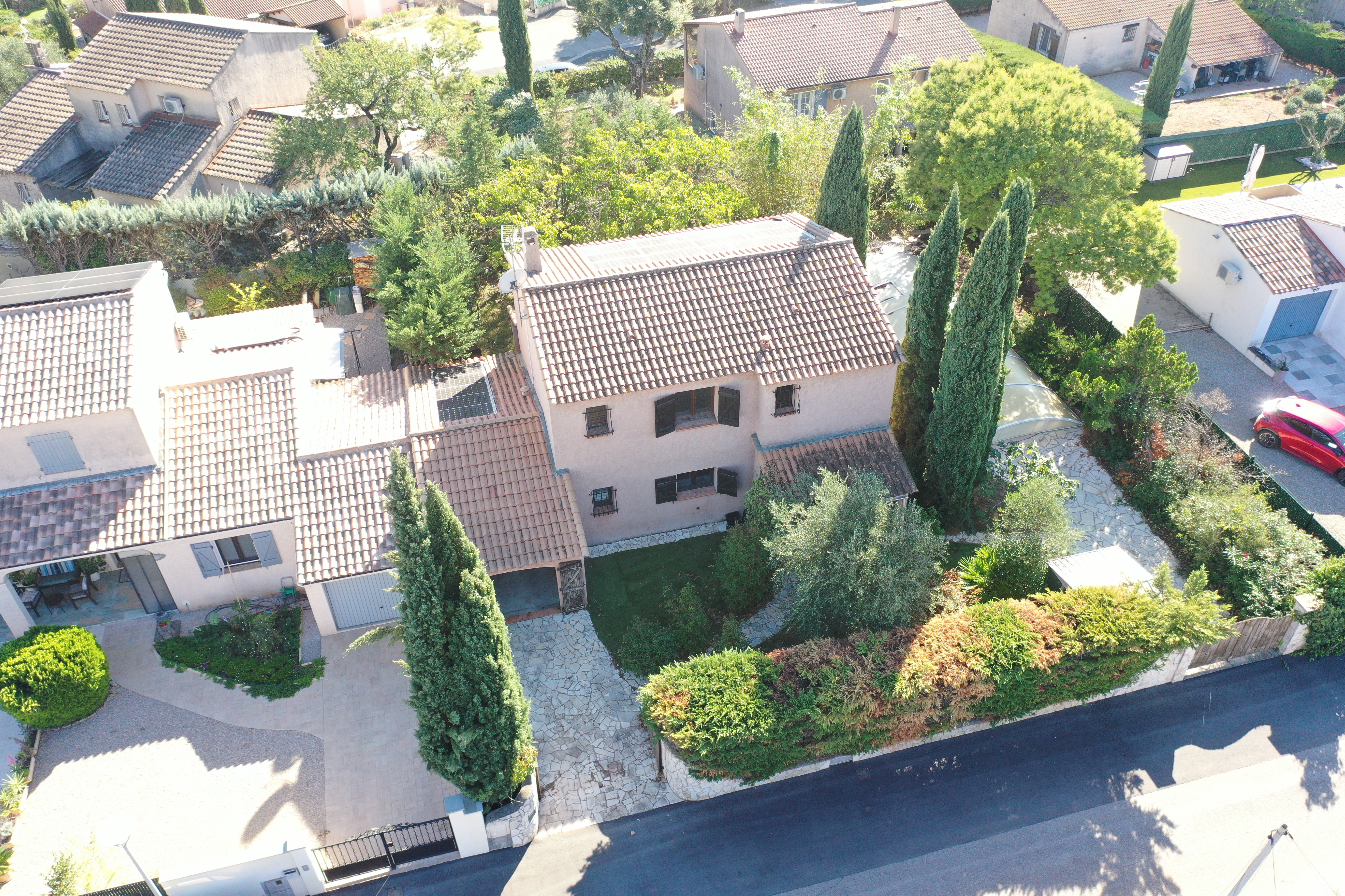 Maison 5 pièces 112 m² · au Cannet-des-Maures · 112,4 m² · 305 000 €